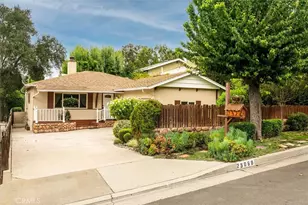 25068 Wheeler Rd, Newhall, CA 91321 - Photo 9