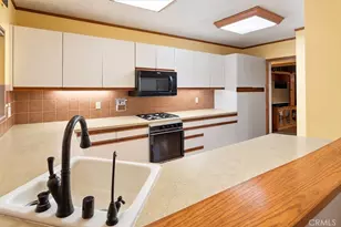 25068 Wheeler Rd, Newhall, CA 91321 - Photo 13