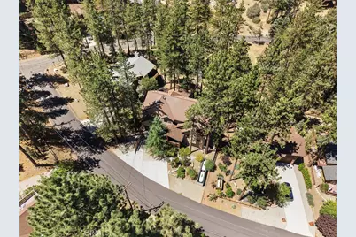 2117 Cypress Way, Pine Mountain Club, CA 93222 - Photo 3
