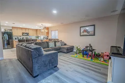 45313 Robinson Drive, Lancaster, CA 93535 - Photo 15