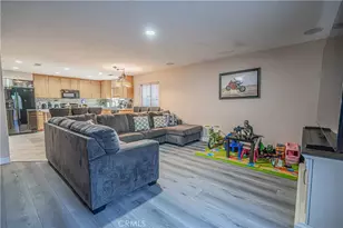 45313 Robinson Dr, Lancaster, CA 93535 - Photo 15