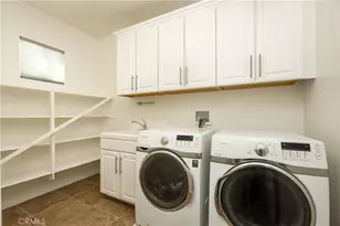 22545 Breakwater Way, Saugus, CA 91350 - Photo 23