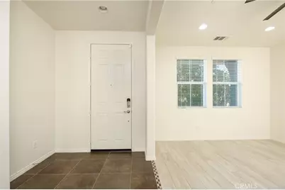 22545 Breakwater Way, Saugus, CA 91350 - Photo 9