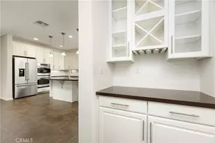 22545 Breakwater Way, Saugus, CA 91350 - Photo 5