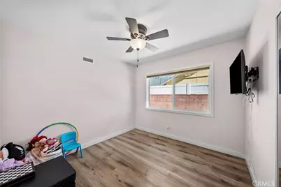 8043 Sunnybrae, Winnetka, CA 91306 - Photo 17