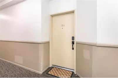 19350 Sherman Way #124, Reseda, CA 91335 - Photo 3