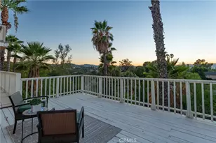 22497 Venido Rd, Woodland Hills, CA 91364 - Photo 41