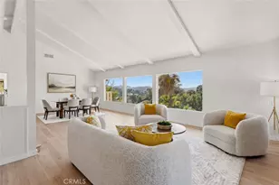 22497 Venido Rd, Woodland Hills, CA 91364 - Photo 11