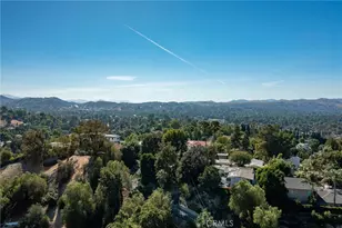22497 Venido Rd, Woodland Hills, CA 91364 - Photo 3