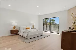 22497 Venido Rd, Woodland Hills, CA 91364 - Photo 23