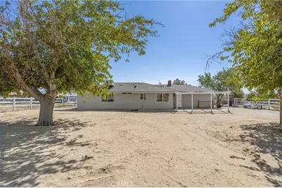 38997 164th, Lake Los Angeles, CA 93591 - Photo 31