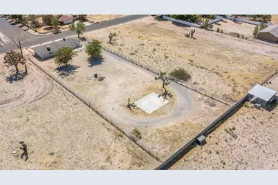 38997 164th, Lake Los Angeles, CA 93591 - Photo 35