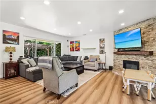 18937 Sylvan St, Tarzana, CA 91335 - Photo 9