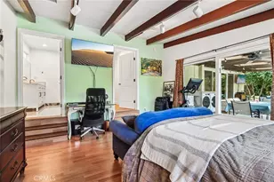 18937 Sylvan St, Tarzana, CA 91335 - Photo 23