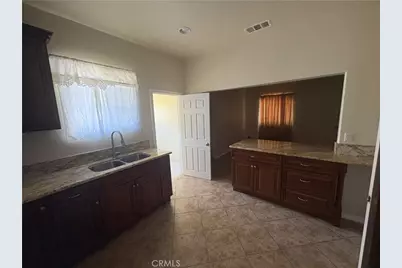 3395 Franklin Avenue, Riverside, CA 92507 - Photo 13