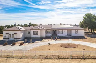 42500 20th, Lancaster, CA 93534 - Photo 1