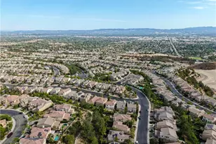 20817 Campania Ln, Porter Ranch, CA 91326 - Photo 57