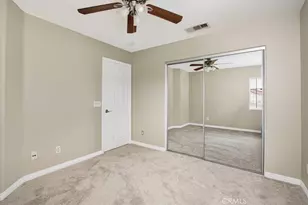 28721 Coal Mountain Ct, Valencia, CA 91354 - Photo 17