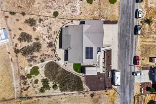 14733 Deer Bank Rd, Lake Hughes, CA 93532 - Photo 49
