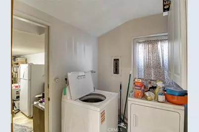 6928 Tobias Avenue, Van Nuys, CA 91405 - Photo 17