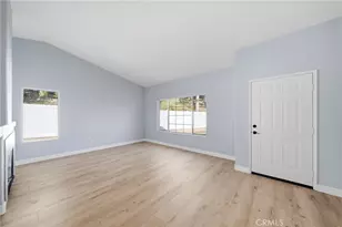 19735 Sky View Ct, Canyon Country, CA 91351 - Photo 7