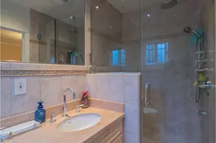 516 N Crescent Heights, Los Angeles, CA 90048 - Photo 17
