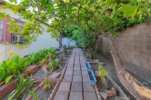 516 N Crescent Heights, Los Angeles, CA 90048 - Photo 25