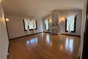 79 N Berkeley Ave, Pasadena, CA 91107 - Photo 17