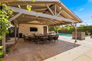 9930 Wealtha, Los Angeles, CA 91352 - Photo 41