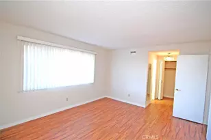 23323 Ostronic, Los Angeles, CA 91367 - Photo 13