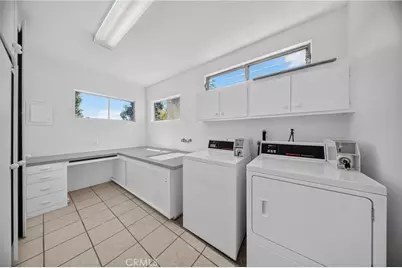 9826 Columbus, North Hills, CA 91343 - Photo 59
