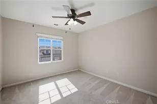 1129 N Shooting Star Dr, Beaumont, CA 92223 - Photo 25