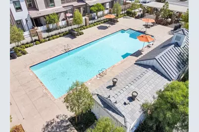 1821 Poppy Drive #5, Simi Valley, CA 93065 - Photo 37