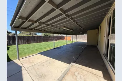 2601 Dore Drive, Bakersfield, CA 93304 - Photo 17