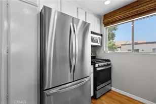 21200 Trumpet, Newhall, CA 91321 - Photo 21