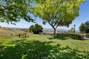 21200 Trumpet, Newhall, CA 91321 - Photo 41
