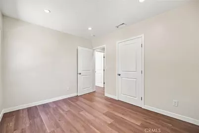 10512 Samoa Ave, Tujunga, CA 91042 - Photo 23
