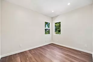 10512 Samoa Ave, Tujunga, CA 91042 - Photo 19