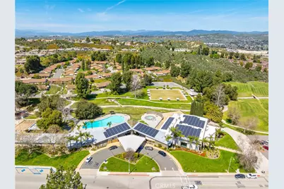 26562 Cardwick Court, Newhall, CA 91321 - Photo 37