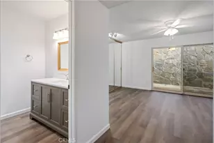 26562 Cardwick Ct, Newhall, CA 91321 - Photo 19