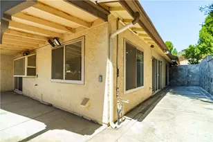 26562 Cardwick Ct, Newhall, CA 91321 - Photo 31