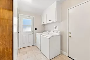 10555 Monogram Ave, Granada Hills, CA 91344 - Photo 7