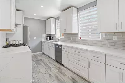 6949 Aura Avenue, Reseda, CA 91335 - Photo 5