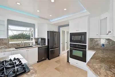 2355 Peninsula, Oxnard, CA 93035 - Photo 7