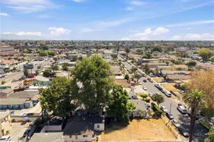 717 W 73rd, Los Angeles, CA 90044 - Photo 3