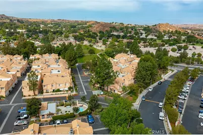 18852 Vista Del Canon, Newhall, CA 91321 - Photo 41