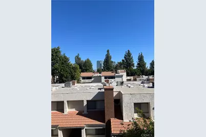 5550 Owensmouth #317, Woodland Hills, CA 91367 - Photo 15