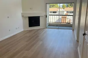 5550 Owensmouth, Woodland Hills, CA 91367 - Photo 3