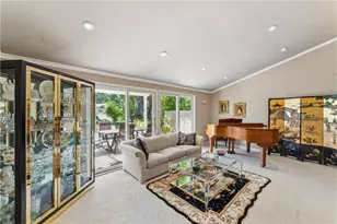 23122 Park Sorrento, Calabasas, CA 91302 - Photo 9