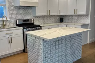 1454 N Clybourn Ave, Burbank, CA 91505 - Photo 9